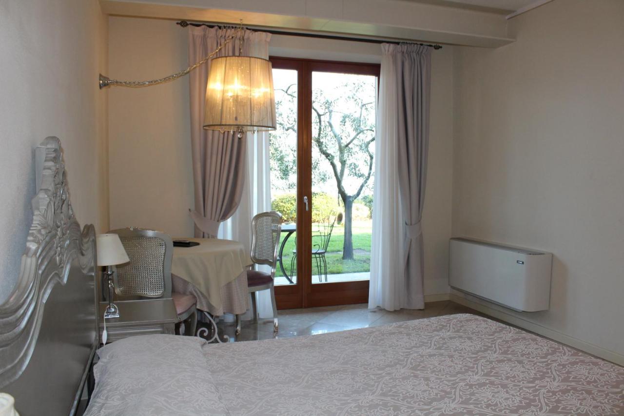 Villa Elite Resort Limone sul Garda Exteriör bild